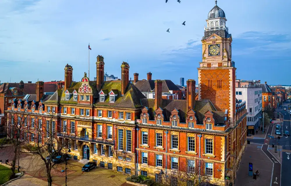 Leicester Custom Tour